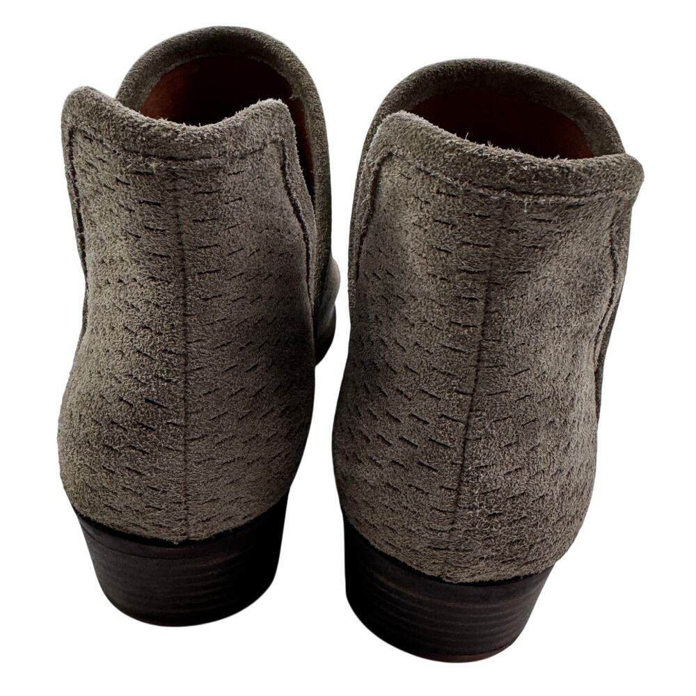 Lucky Brand Baley Suede Perforated Cut Out Sides Block Heel Booties Women's 8.5 - Picture 4 of 9